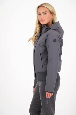 Winterjassen|Jassen><noscript><img width=