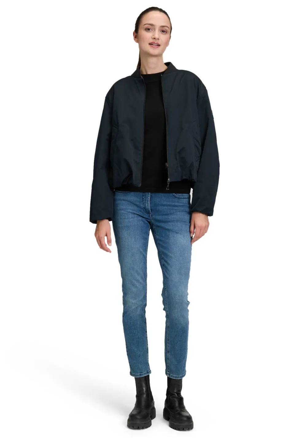 Blazers & Jasjes|Jassen>AMBER AND JUNE BOMBERJACK Blauw