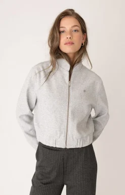 Blazers & Jasjes|Jassen><noscript><img width=