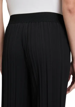 Broeken><noscript><img width=