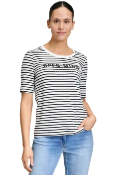 Shirts><noscript><img width=