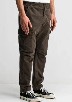 Broeken><noscript><img width=