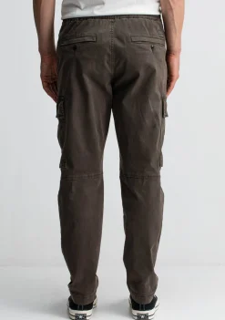 Broeken><noscript><img width=