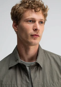 Overshirts><noscript><img width=