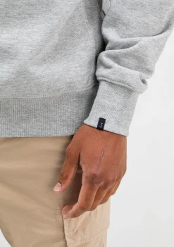 Truien><noscript><img width=