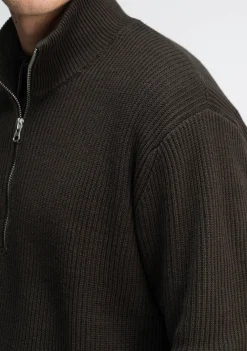 Truien><noscript><img width=