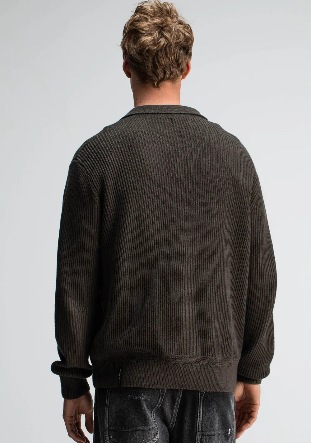 Truien>BUTCHER OF BLUE TRUI Bruin