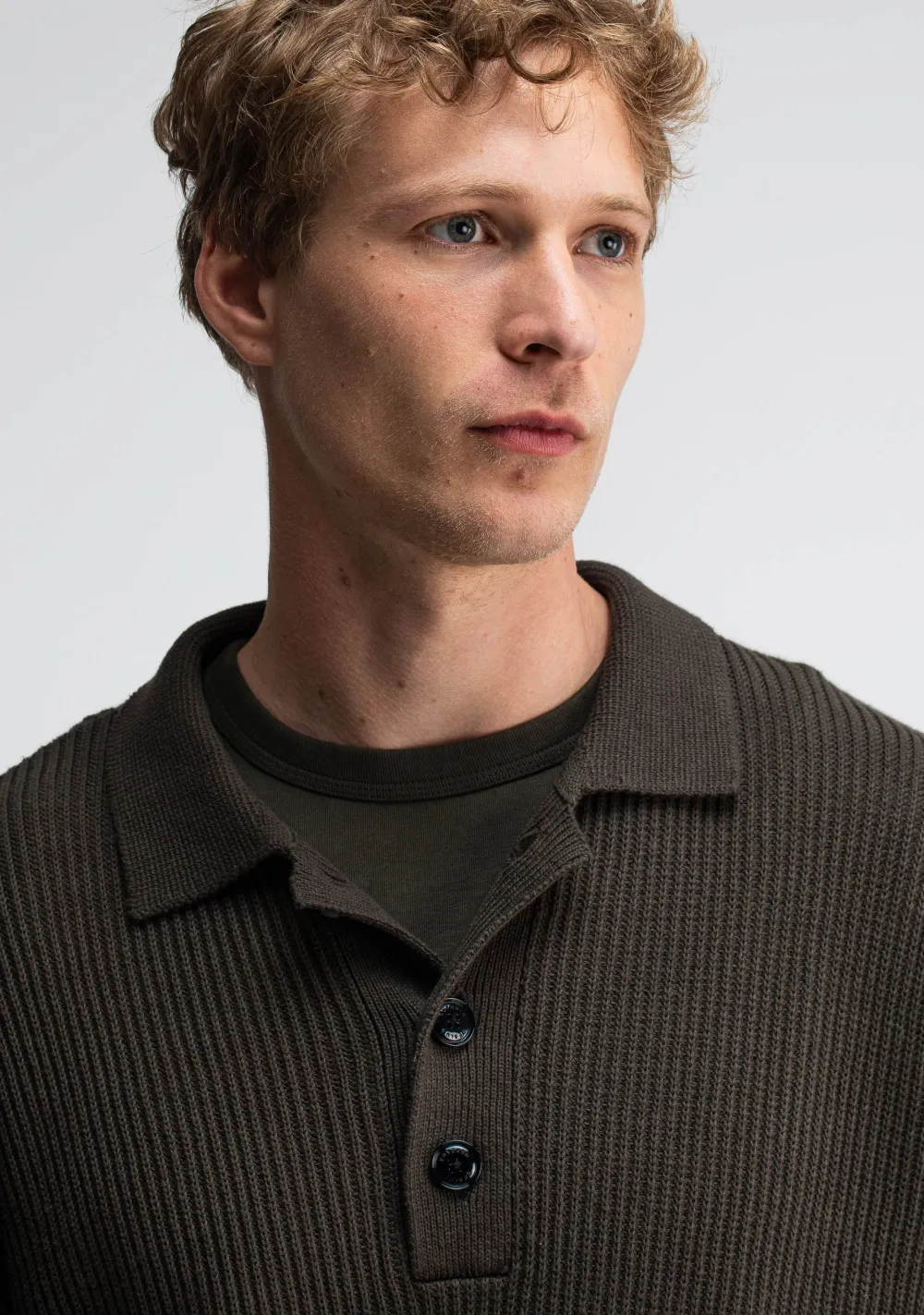 Truien>BUTCHER OF BLUE TRUI Bruin