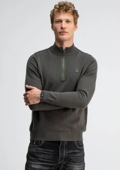 Truien><noscript><img width=