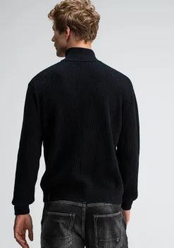 Truien><noscript><img width=