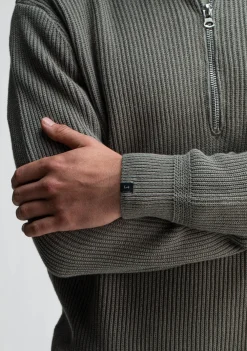 Truien><noscript><img width=