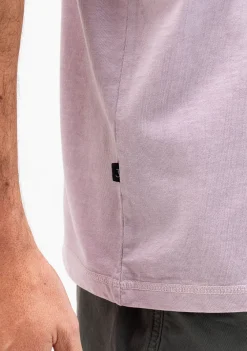 T-Shirts><noscript><img width=