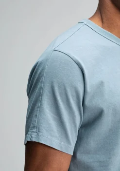 T-Shirts><noscript><img width=