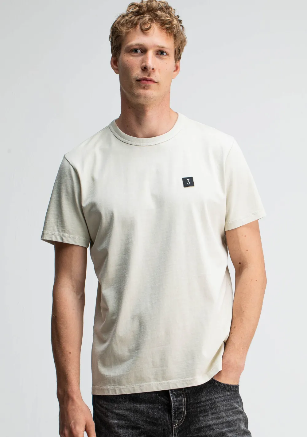 T-Shirts>BUTCHER OF BLUE TSHIRT Beige