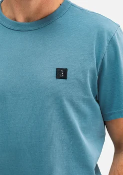 T-Shirts><noscript><img width=