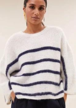 Truien><noscript><img width=