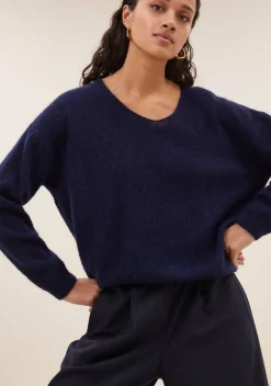 Truien><noscript><img width=