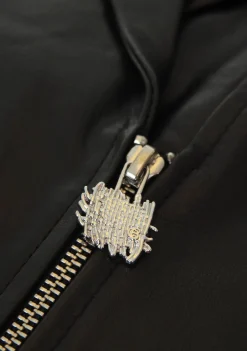 Blazers & Jasjes|Jassen><noscript><img width=