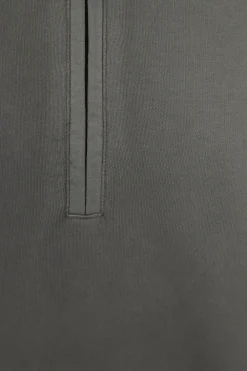 Truien><noscript><img width=