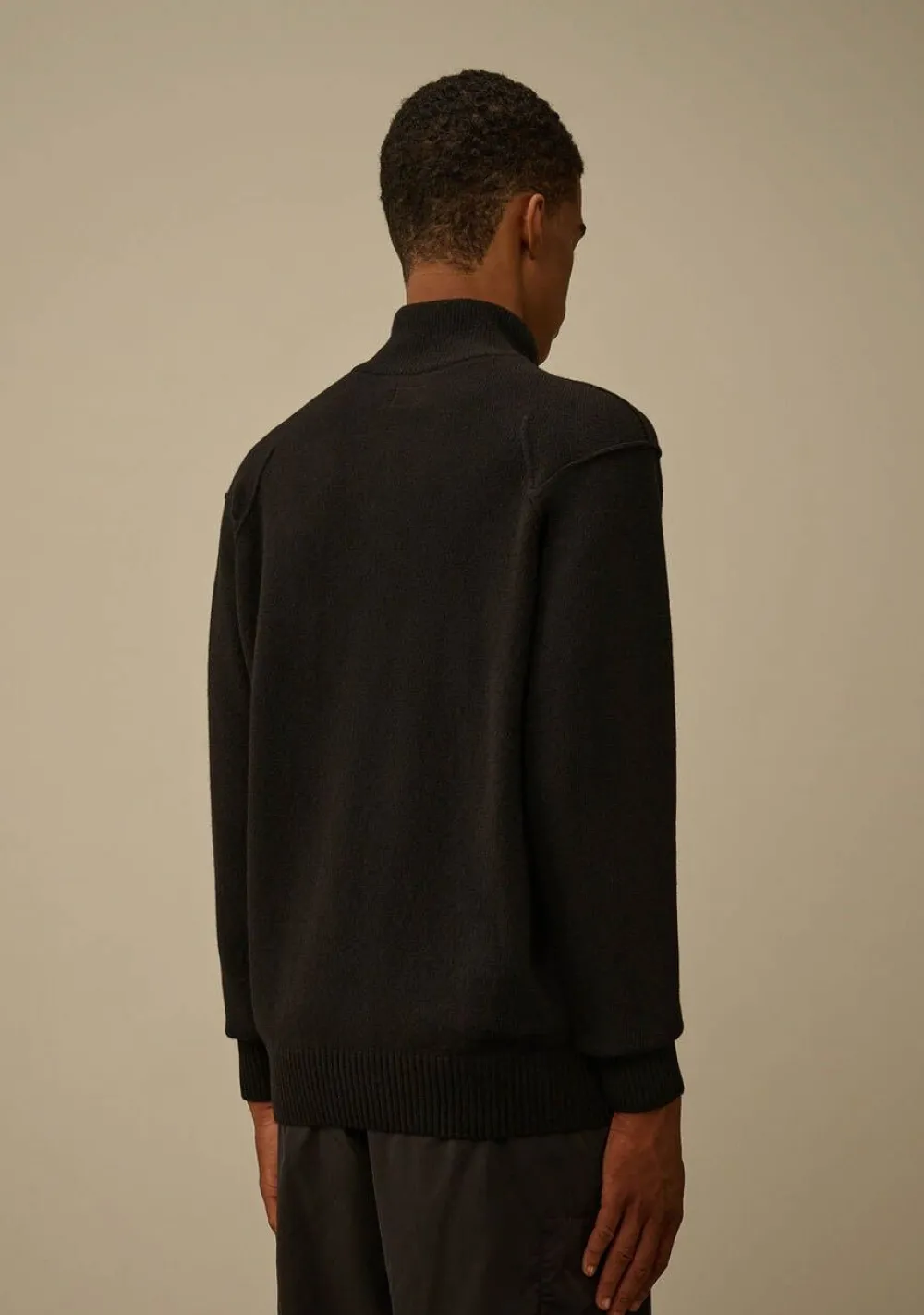 Truien>C.P. COMPANY TRUI Zwart