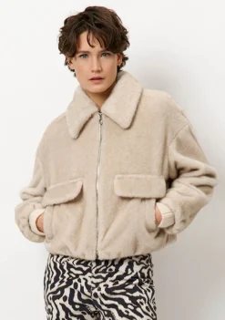 Jassen|Blazers & Jasjes><noscript><img width=