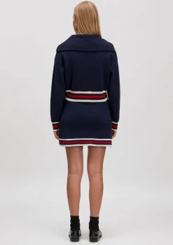 Truien><noscript><img width=