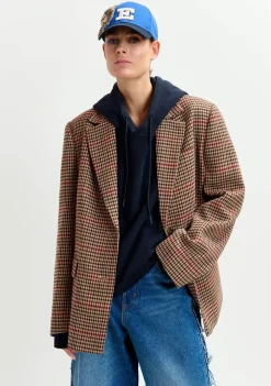 Blazers & Jasjes><noscript><img width=