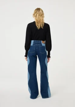 Truien><noscript><img width=