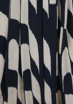 Shirts><noscript><img width=