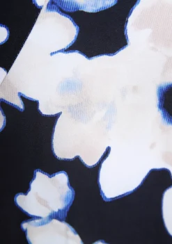 Shirts><noscript><img width=