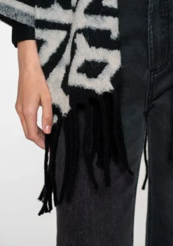 Truien><noscript><img width=