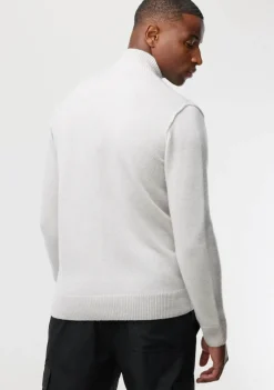 Truien><noscript><img width=