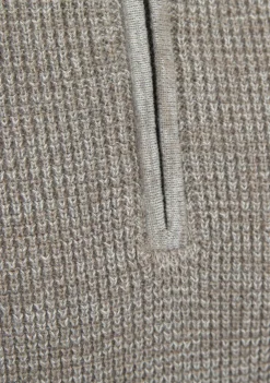 Truien><noscript><img width=