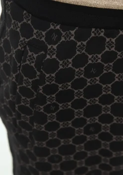 Broeken><noscript><img width=