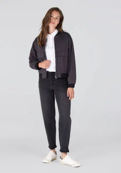 Blazers & Jasjes|Jassen><noscript><img width=