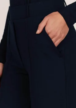 Broeken><noscript><img width=