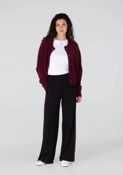 Shirts><noscript><img width=