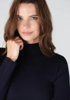 Shirts><noscript><img width=