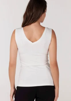 Shirts><noscript><img width=