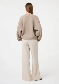 Truien><noscript><img width=