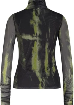 Shirts><noscript><img width=