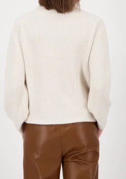 Truien><noscript><img width=