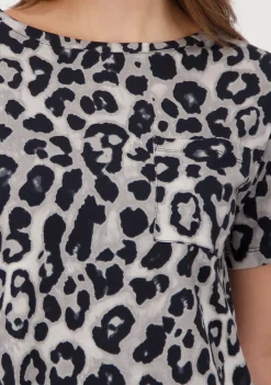 Shirts><noscript><img width=