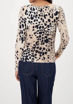 Shirts><noscript><img width=