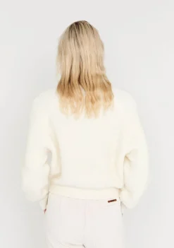 Truien><noscript><img width=