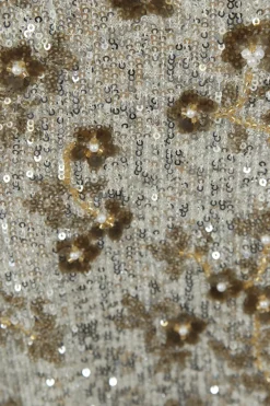 Shirts><noscript><img width=