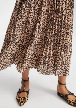 Rokken><noscript><img width=