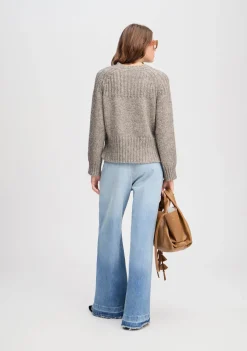 Truien><noscript><img width=