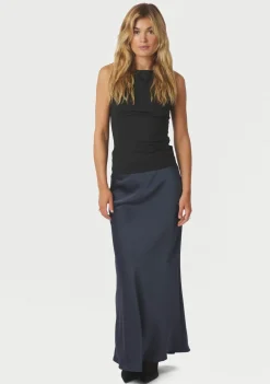 Rokken><noscript><img width=