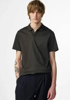 Polo's><noscript><img width=